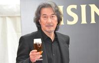 　サントリー「ザ・プレミアム・モルツ　マスターズドリーム」ＲＩＳＩＮＧ　ＢＡＬＬ　ＢＡＲオープニング記念ＰＲイベントに登場した役所広司