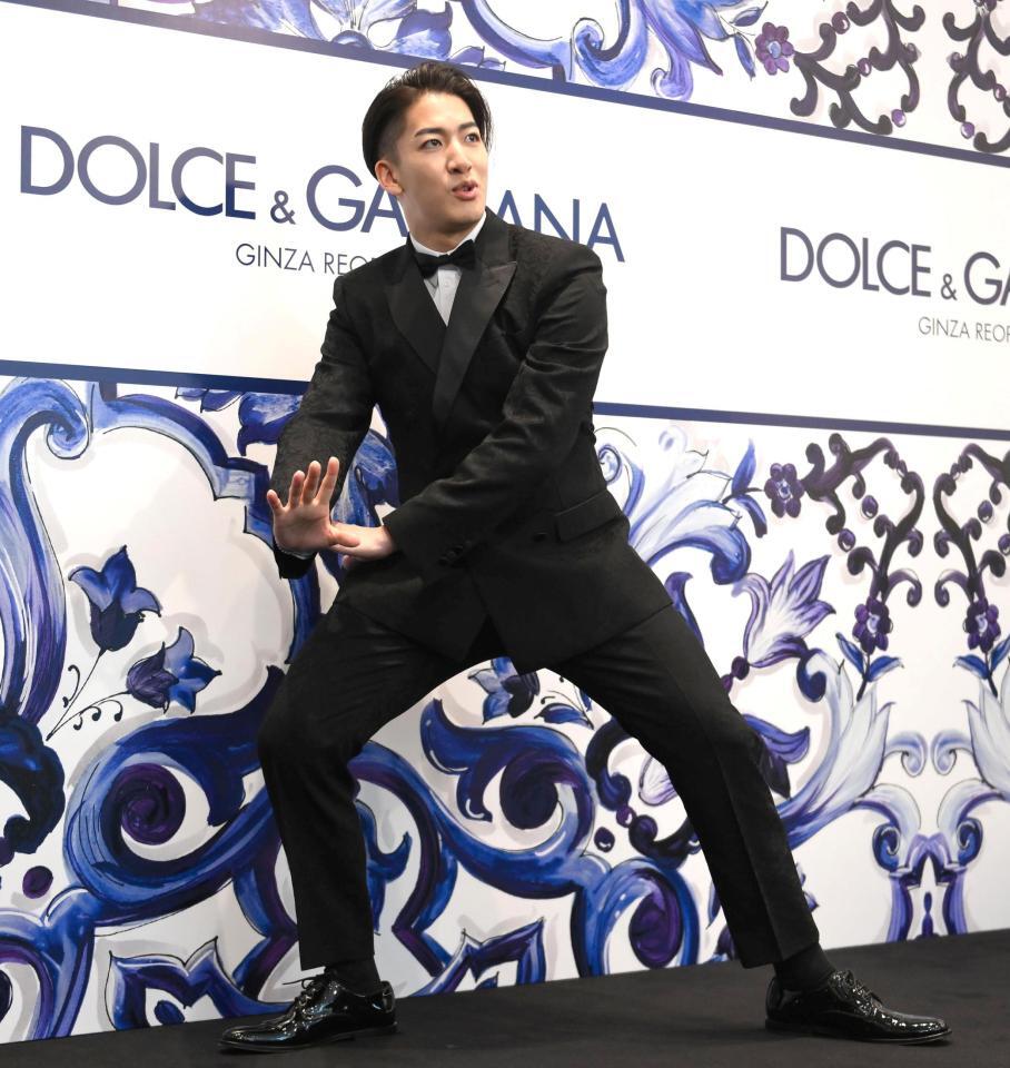 　「ドルチェ＆ガッバーナ　銀座　リニューアルオープンイベント」に登場した尾上右近（撮影・堀内翔）