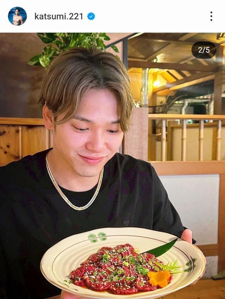 　中村克のインスタグラム（＠ｋａｔｓｕｍｉ．２２１）から