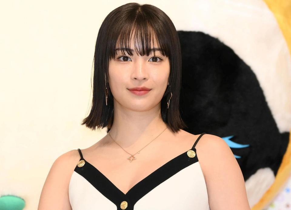 　広瀬すず（ヴィトン）