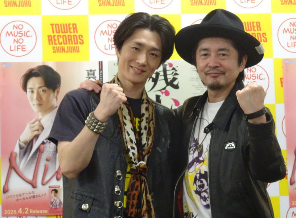 　初のコラボレーション企画でトークライブを行った真田ナオキ（左）とロックバンド・怒髪天の増子直純