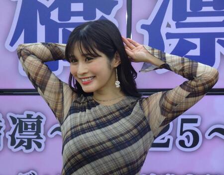 　トレーディングカードイベントを開催した高橋凜