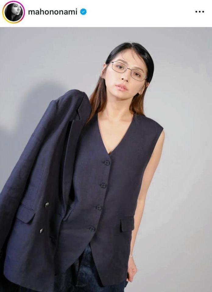 　野波麻帆のインスタグラム＠ｍａｈｏｎｏｎａｍｉより