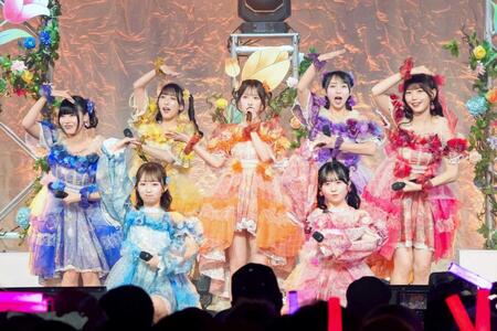 　（前列左から）音井結衣、栗田なつか（後列同）奥田彩友、山内咲奈、庄司なぎさ、塩川莉世、白石まゆみ　Ⓒ下山春香