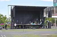 　≠ＭＥイベントが中止となり撤収作業する関係者（撮影・持木克友）