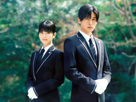 　Ｗ主演を務める目黒蓮（右）と浜辺美波　©２０２６「ほどなく、お別れです」製作委員会