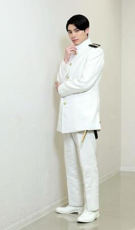 　飽和１１年を舞台にしたラブコメに挑戦中の本田響矢（撮影・金田祐二）