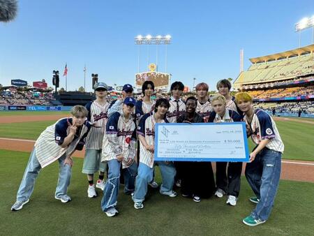 　ロサンゼルス・ドジャース財団の活動に５００００ドルを寄付したＪＯ１©ＬＡＰＯＮＥ　ＥＮＴＥＲＴＡＩＮＭＥＮＴ