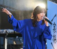 　熱唱する相川七瀬（撮影・伊藤笙子）