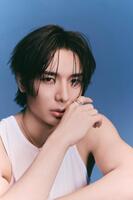 　本格的に日本でのアーティスト活動を再開する安達祐人