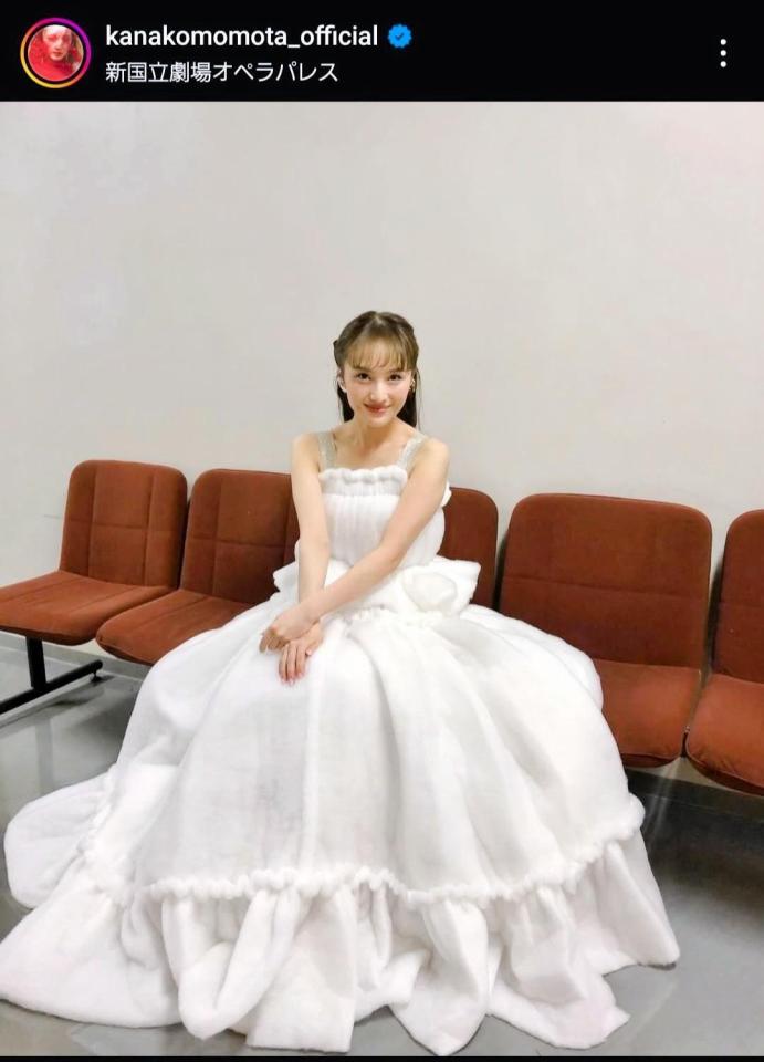 百田夏菜子インスタグラム＠ｋａｎａｋｏｍｏｍｏｔａ＿ｏｆｆｉｃｉａｌから