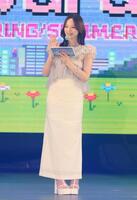 　ＭＣを務める森香澄