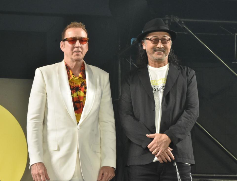 　共演した（左から）ニコラス・ケイジ、大塚明夫