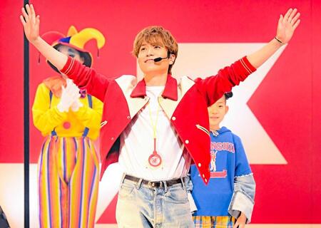 　歓声に応えるＥＸＩＬＥ　ＴＥＴＳＵＹＡ