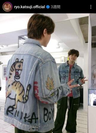 勝地涼インスタグラム（＠ｒｙｏ．ｋａｔｓｕｊｉ．ｏｆｆｉｃｉａｌ）より。