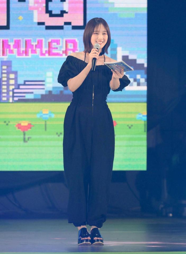 　ＭＣを務める本田翼