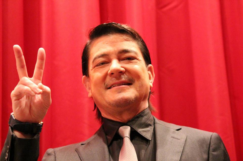 　舞台あいさつに登壇した川平慈英