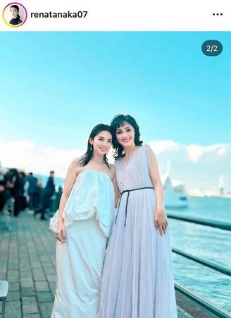 　田中麗奈のインスタグラム＠ｒｅｎａｔａｎａｋａ０７より 