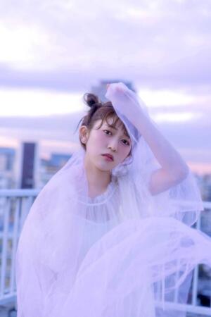 　写真集「はるのとなり。」から