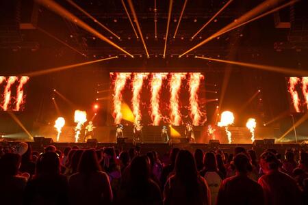 　ＡＭＰＴＡＫｘＣＯＬＯＲＳ