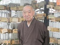 　取材に応じた住職の嶋田堯嗣氏