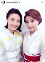 　先輩女優・藤原紀香と２ショット！橋本マナミのインスタグラム＠ｍａｎａｍｉ８４８０８より