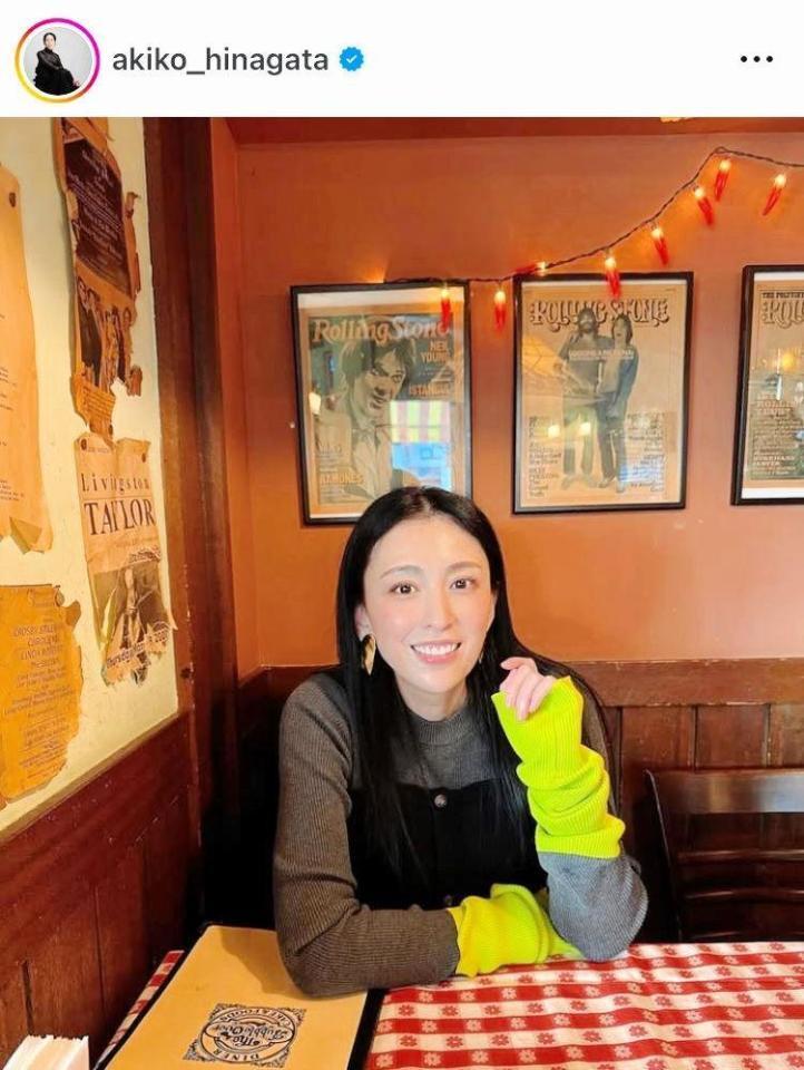 　雛形あきこのインスタグラム＠ａｋｉｋｏ＿ｈｉｎａｇａｔａより