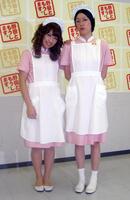 　２０１１年、ＮＨＫドラマ「野田ともうします。」会見で。右が江口のりこ