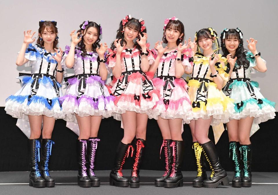 　超ときめき♡宣伝部の（左から）辻野かなみ、杏ジュリア、坂井仁香、小泉遥香、菅田愛貴、吉川ひより