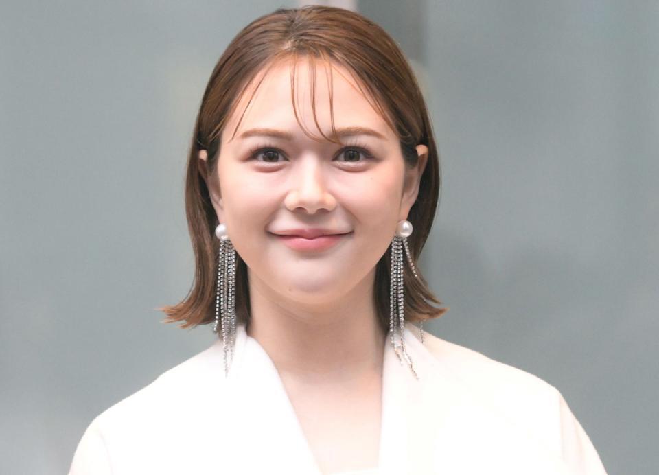 　村重杏奈（２０２４年２月撮影）