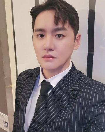 　キム・ムヨンの公式インスタグラム＠ｋｉｍｍｏｏｙｏｕｎｇより