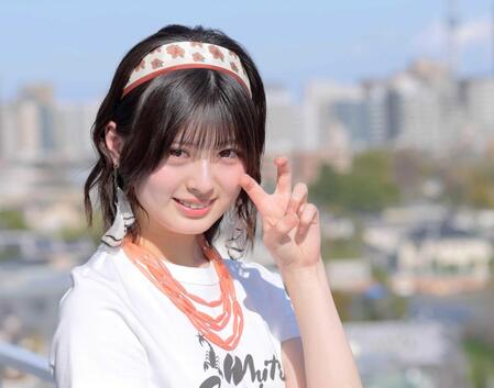 　ＷＨＩＴＥ　ＳＣＯＲＰＩＯＮポーズを決めるＨＡＮＮＡ（撮影・棚橋慶太）