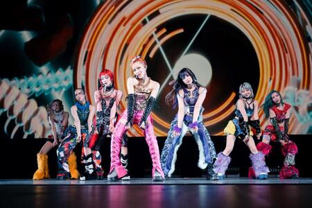 　２０２４年７月１６日のシンガポール公演でのカット