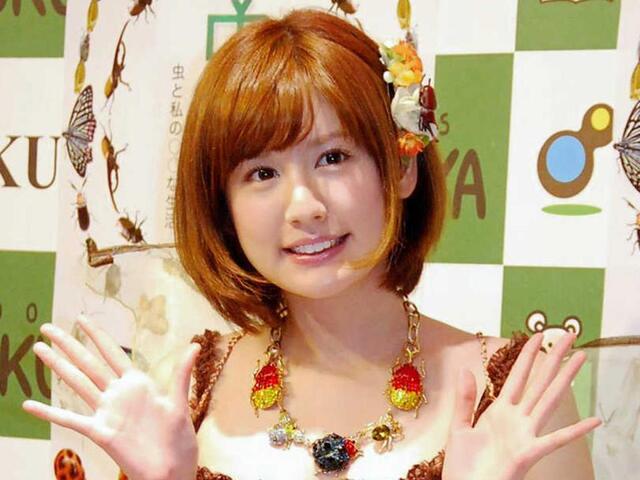 ３６歳美人タレントが愛息と２ショ