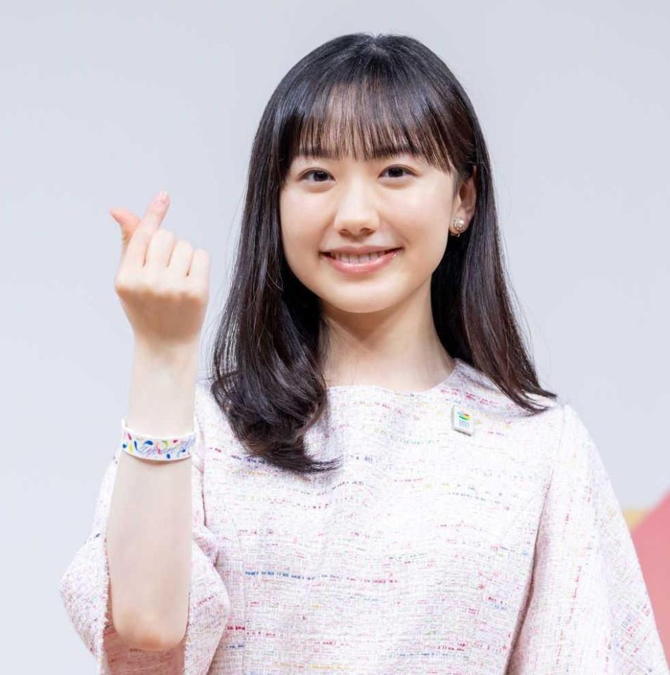 　新プロジェクト発表会に登場した芦田愛菜