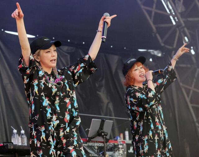 PUFFY デビュー29周年 ライブで「アジアの純真」など往年の名曲
