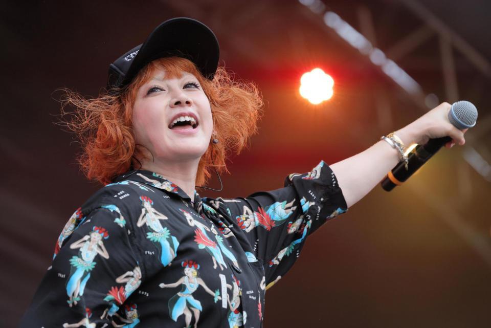 　会場を盛り上げる大貫亜美（撮影・棚橋慶太）