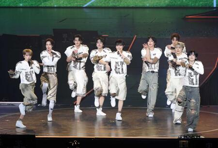 　パフォーマンスする＆ＴＥＡＭ