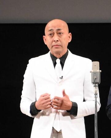 錦鯉・長谷川雅紀＝2020年10月