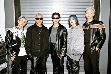　初の主催ライブを開催したＭＡ５５ＩＶＥ　ＴＨＥ　ＲＡＭＰＡＧＥの５人