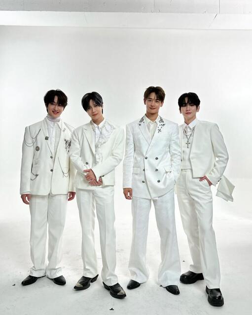 SHINee 故ジョンヒョンさんが手がけた作品をデビュー日に発売 5