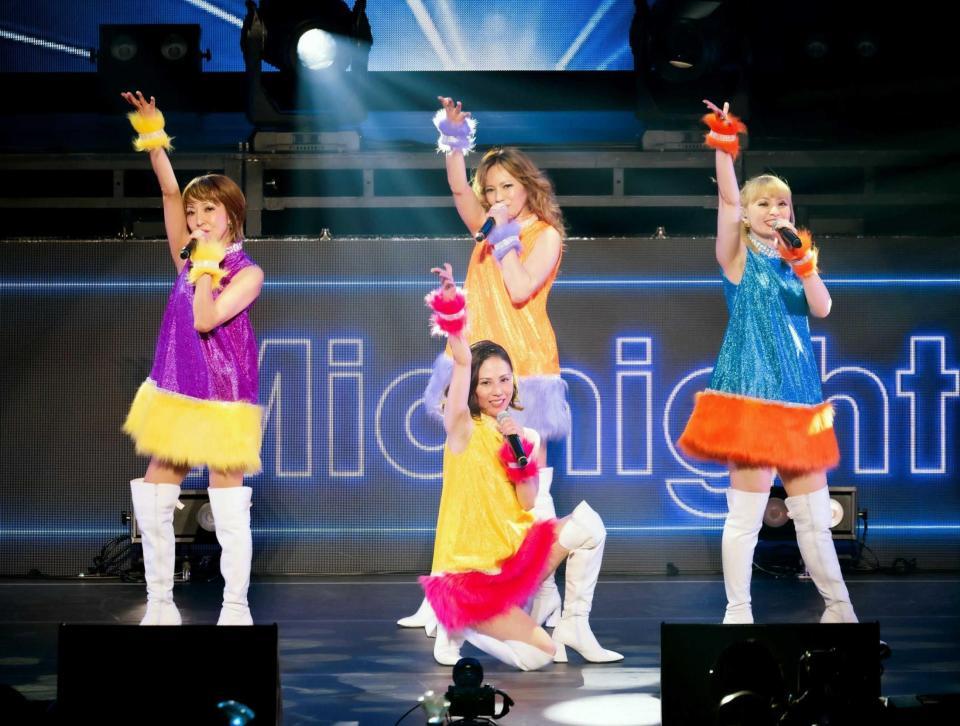 　３０周年記念ツアーの初日を迎えたＭＡＸ（撮影・田中聖太郎）