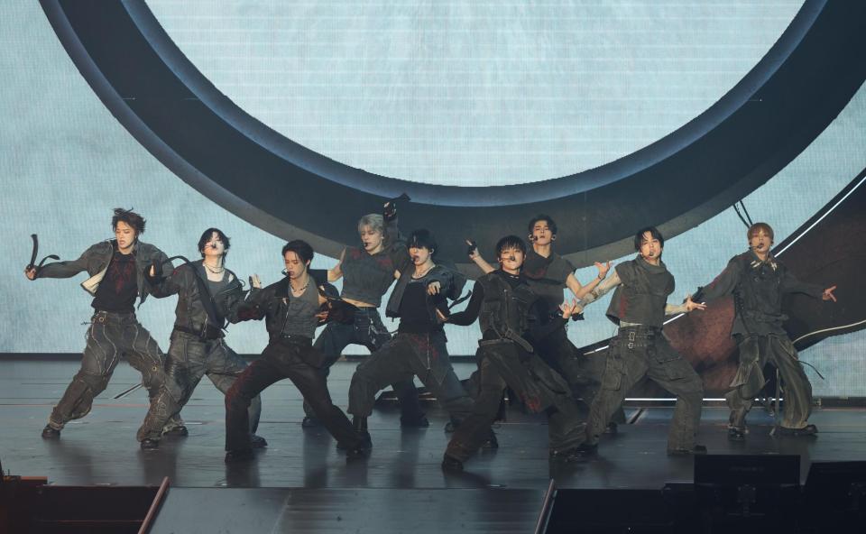 　パフォーマンスする＆ＴＥＡＭ