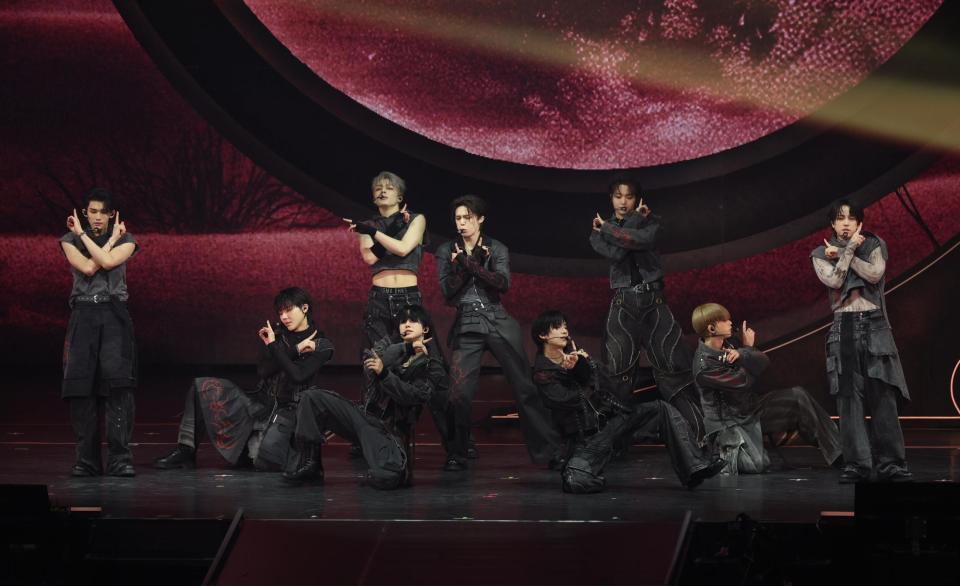 　パフォーマンスする＆ＴＥＡＭ