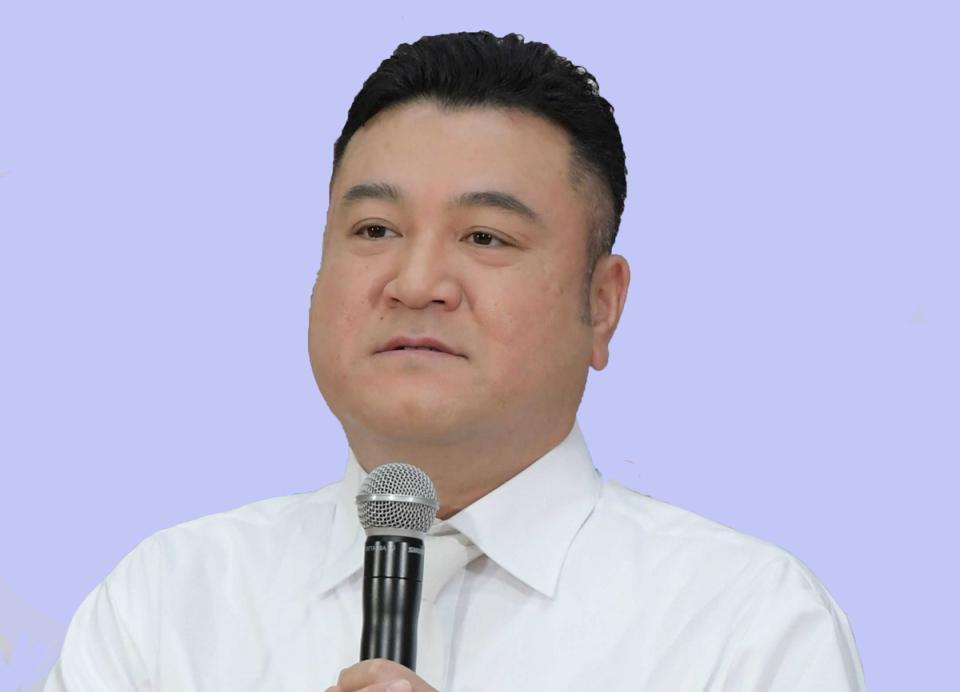 　アンタッチャブル　山崎弘也