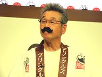 　プリングルズよしもとカレー味商品発表会に出席した間寛平