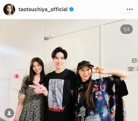 　３きょうだい。土屋太鳳のインスタグラム＠ｔａｏｔｓｕｃｈｉｙａ＿ｏｆｆｉｃｉａｌ（２３年７月）より