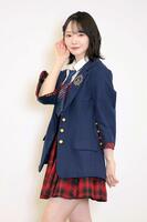 　笑顔でポーズをとるＡＫＢ４８・成田香姫奈（撮影・棚橋慶太）
