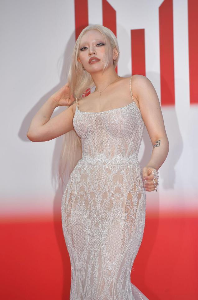 　「ＭＵＳＩＣ　ＡＷＡＲＤＳ　ＪＡＰＡＮ　２０２５」授賞式のレッドカーペットに登場したちゃんみな（撮影・出月俊成）