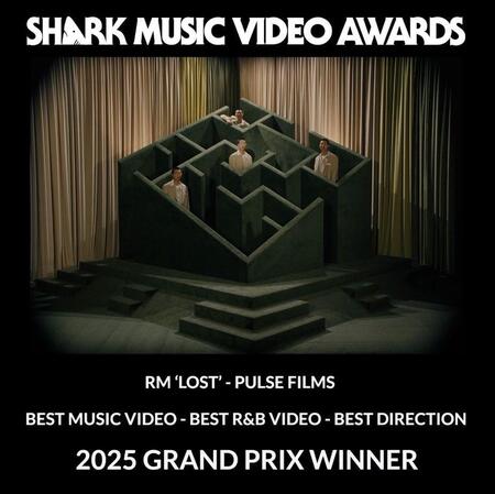 　「Ｔｈｅ　Ｓｈａｒｋ　Ａｗａｒｄｓ」の公式インスタグラム＠ｋｉｎｓａｌｅｓｈａｒｋａｗａｒｄｓより　ＲＭの「ＬＯＳＴ！」が３冠を獲得